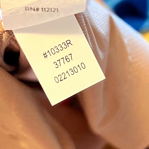 Spanx Thinstincts(r) 2.0 Capri Tights Leggings Cafe au Lait Size Large NWT - Picture 11 of 14